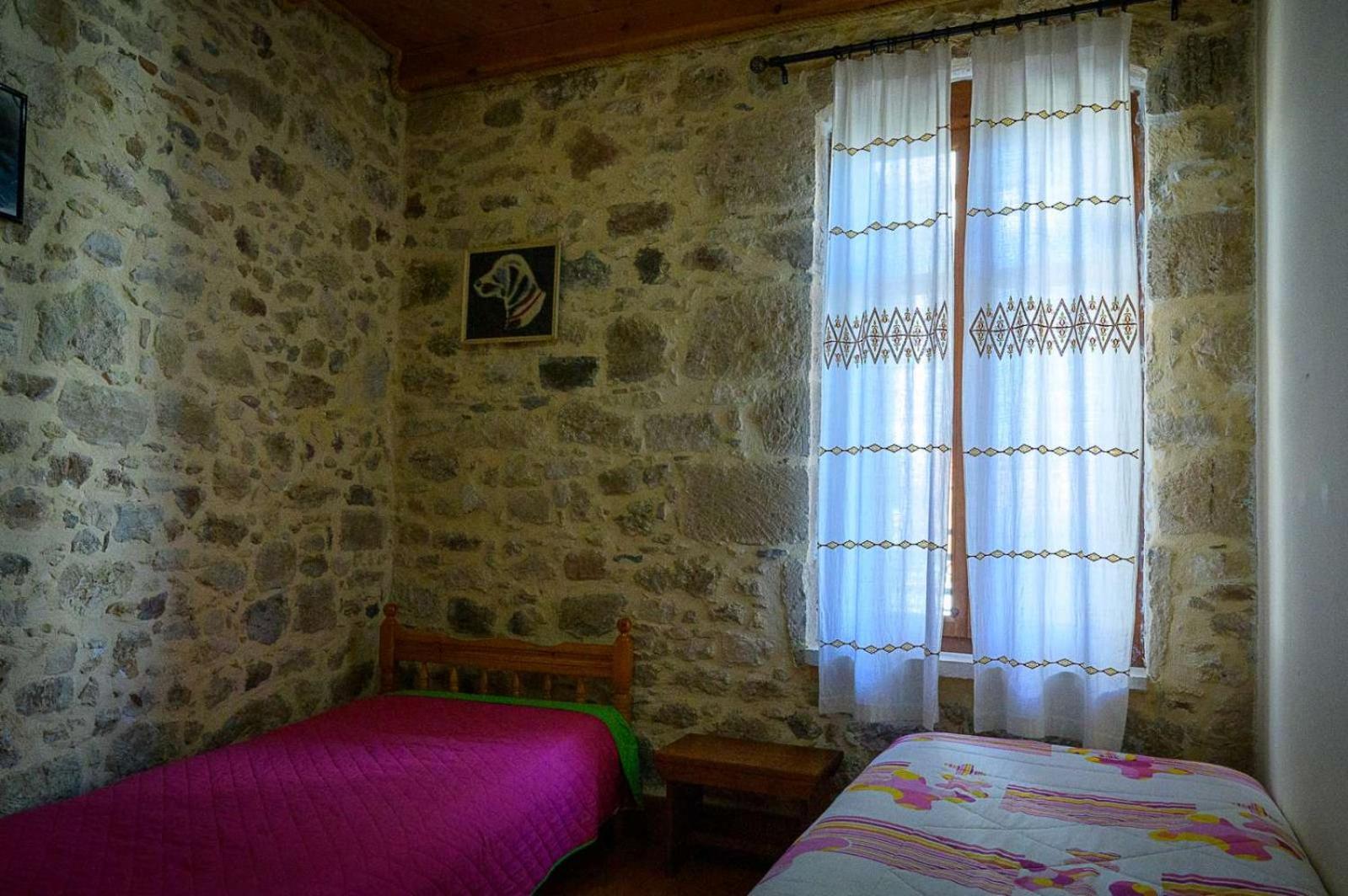 Traditional Stone Mezonete Krousonas  Kültér fotó