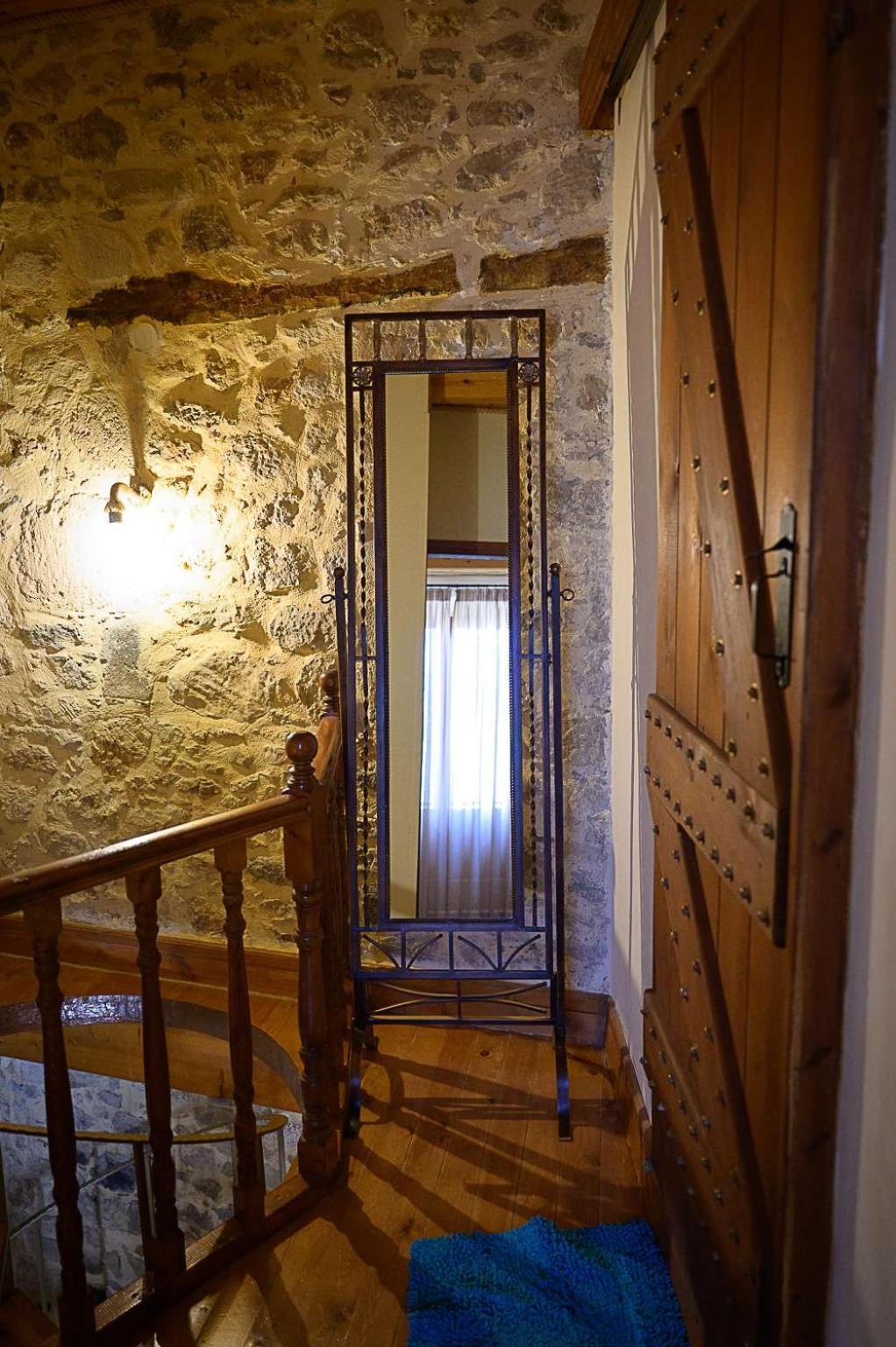 Traditional Stone Mezonete Krousonas  Kültér fotó